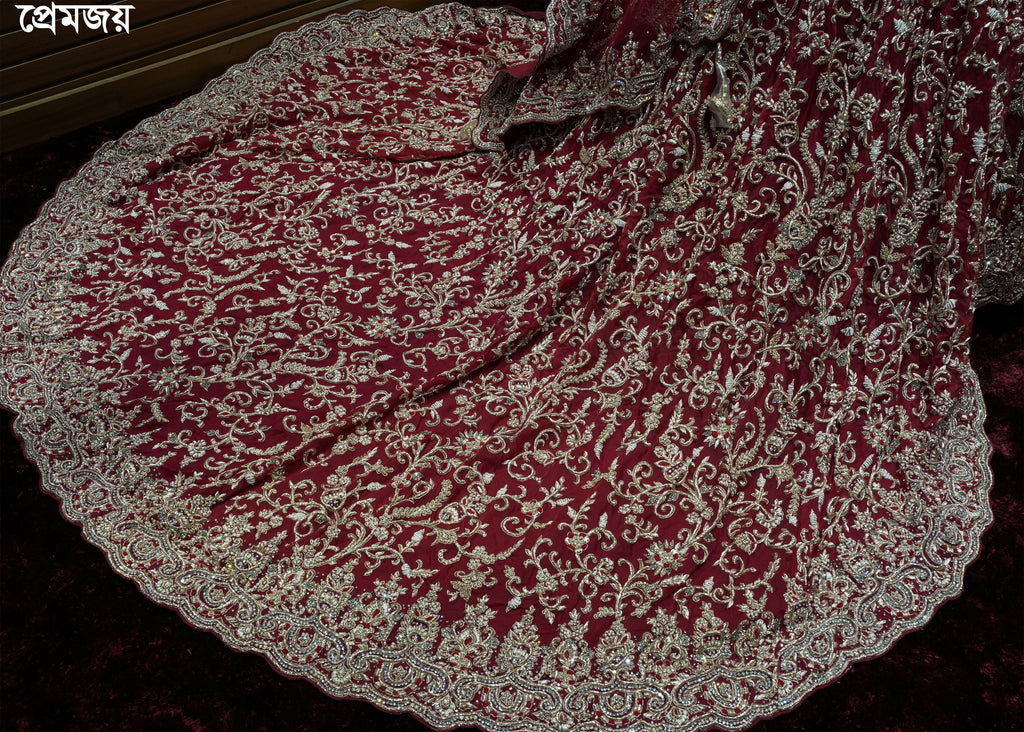 🔥 Flat 70% – 80% OFF - Luxury Tail Cut Bridal Gown | D46