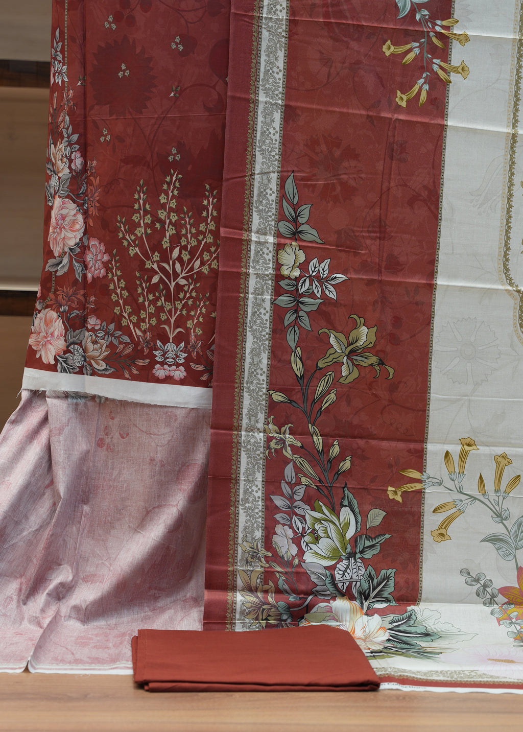 🛍️ Buy at Wholesale Price | Premium Cotton Lawn – D2