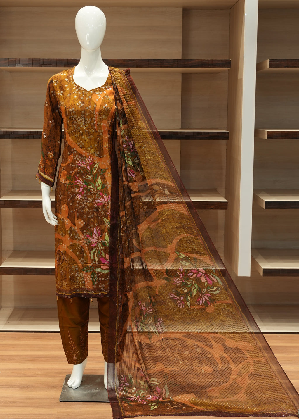 🔥 Flat 50% OFF - Party Wear Salwar Kameez | D78