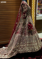 🔥 Flat 70% – 80% OFF - Luxury Tail Cut Bridal Gown | D47