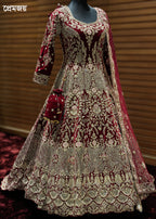 🔥 Flat 70% – 80% OFF - Luxury Tail Cut Bridal Gown | D47